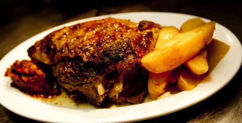 Hellenika Restaurant - Hervey Bay Accommodation 1