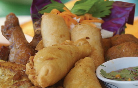 Warunee Thai Restaurant - Hervey Bay Accommodation 3