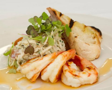 Season Restaurant - Tourism Hervey Bay 1