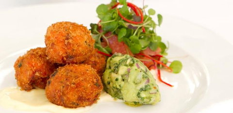 Season Restaurant - Tourism Hervey Bay 4