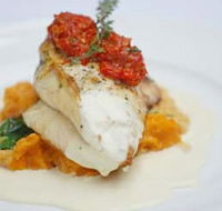Square Bar - Hervey Bay Accommodation