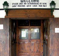 Hibiscus Tavern - Hervey Bay Accommodation