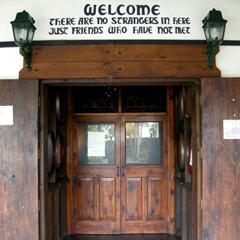 Hibiscus Tavern - Hervey Bay Accommodation 0