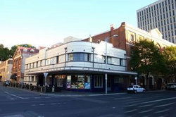 Telegraph Hotel - Hervey Bay Accommodation 0