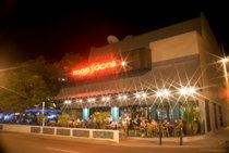 Monsoons Restaurant And Party Bar - Tourism Hervey Bay 1