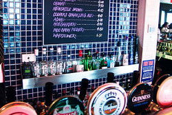 Telegraph Hotel - Hervey Bay Accommodation 2