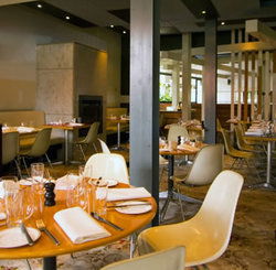 Albert Park Hotel - Tourism Hervey Bay 3