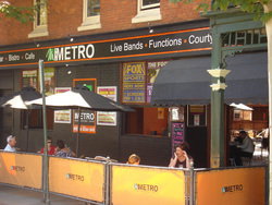 Metro Puggs Irish Bar - Hervey Bay Accommodation 2