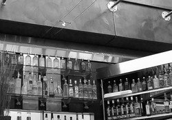 Benny's Bar & Cafe - Hervey Bay Accommodation 1