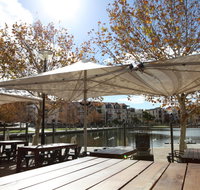 The Royal On The Waterfront - Tourism Hervey Bay
