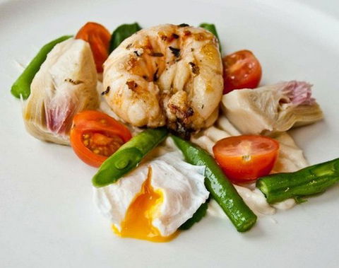 Aqua Linea Restaurant - Hervey Bay Accommodation 0