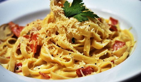 Angelos On The Marina - Hervey Bay Accommodation 0