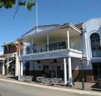 Mount Pleasant Hotel - Hervey Bay Accommodation