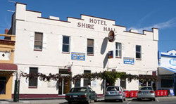 Nareeb VIC Hervey Bay Accommodation