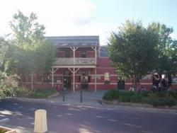 Alpine Hotel - Tourism Hervey Bay 0