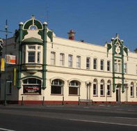 Leura Hotel - Hervey Bay Accommodation