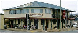 Royal Hotel Kew - Hervey Bay Accommodation 0