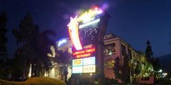 Brothers Leagues Club - Hervey Bay Accommodation 0