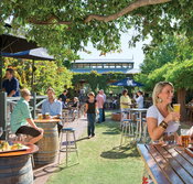 The Edinburgh Hotel and Cellars - Tourism Hervey Bay