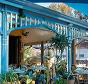 Georges Meze - Hervey Bay Accommodation