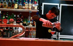 Alexanders Restaurant - Lord Forrest Hotel - Hervey Bay Accommodation 2