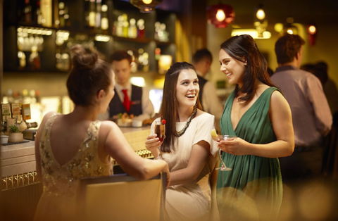 Rendezvous Grand Hotel Perth - Hervey Bay Accommodation 2
