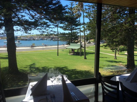 Inglewood/Bridgewater RSL - Hervey Bay Accommodation 0
