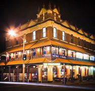 Willoughby Hotel - Hervey Bay Accommodation
