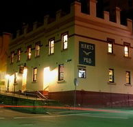 Harts Pub - Hervey Bay Accommodation