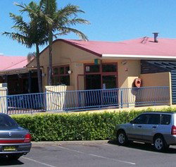 Tacking Point Tavern - Tourism Hervey Bay 3