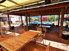 Newman Hotel Motel - Tourism Hervey Bay 2