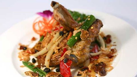 Dragon Boat Restaurant - Tourism Hervey Bay 2