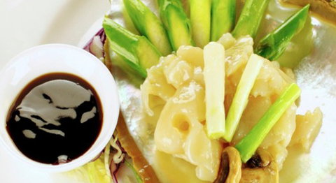 Dragon Boat Restaurant - Tourism Hervey Bay 4