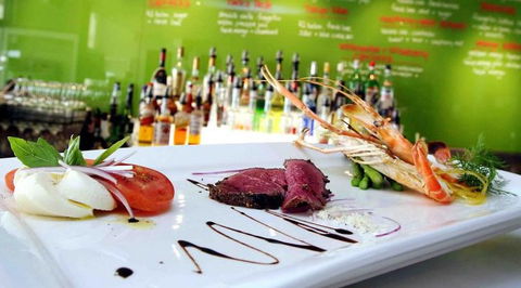 Cafe Fresh Lounge Bar & Shinsen Restaurant - Hervey Bay Accommodation 2