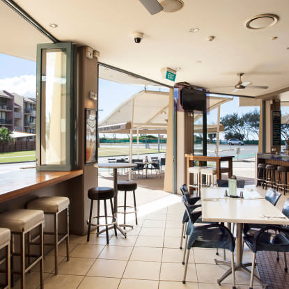 Alex Hotel - Hervey Bay Accommodation 3