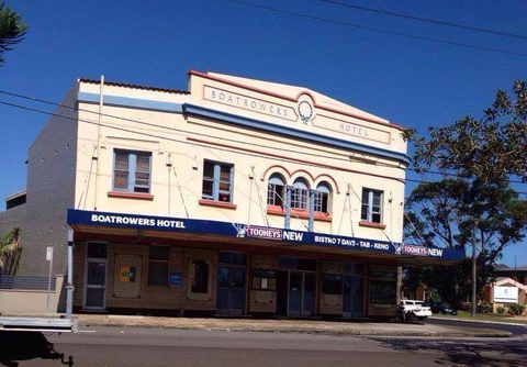Boatrowers Hotel - Tourism Hervey Bay 1