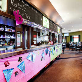 Irish Finnegan's - Tourism Hervey Bay 3