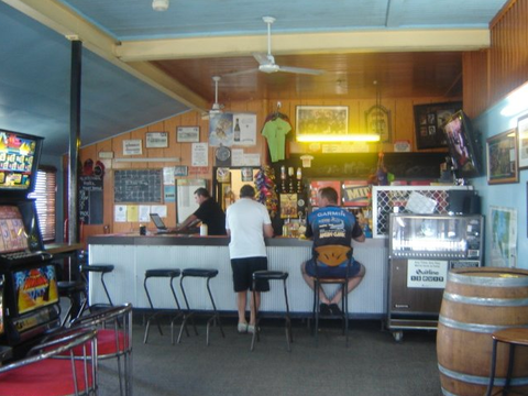 Marlborough Hotel - Tourism Hervey Bay 3