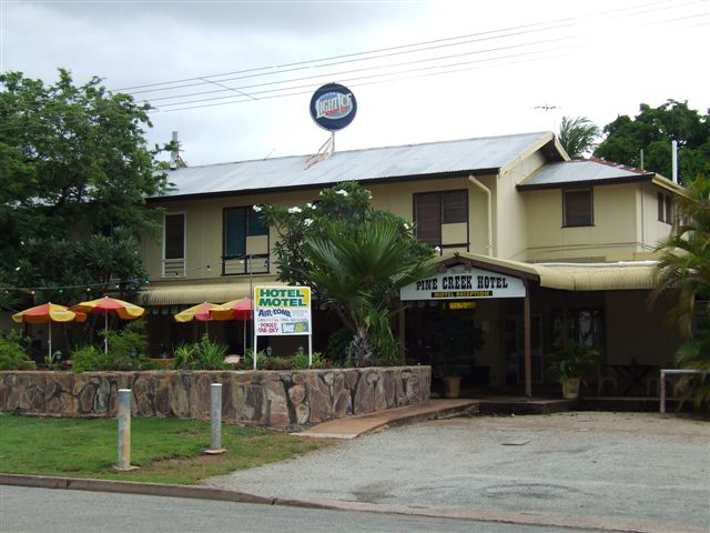 Emerald Springs NT Hervey Bay Accommodation
