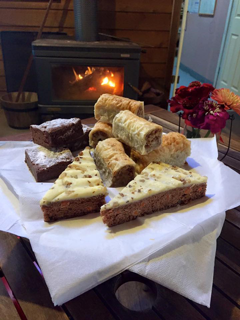 The Caves Country Pub - Hervey Bay Accommodation 2