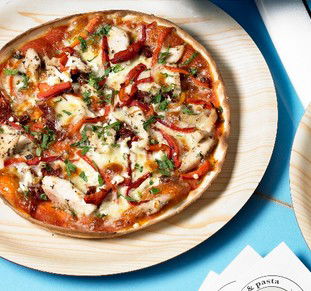 Pizza Capanna Trattoria - Tourism Hervey Bay 0