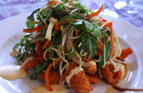 Peronis Restaurant - Tourism Hervey Bay 0