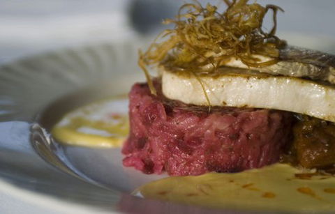 Peronis Restaurant - Tourism Hervey Bay 3