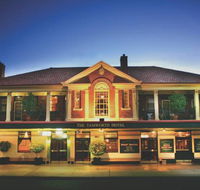 Tom Price Hotel - Hervey Bay Accommodation