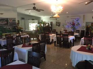 Alice Vietnamese Restaurant - Tourism Hervey Bay 3