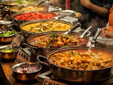 Indian Curry Bazaar - Hervey Bay Accommodation 1