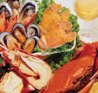 The Raw Prawn - Hervey Bay Accommodation