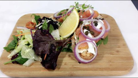 Woods And Irons Restaurant @ The Moranbah Golf Club - Hervey Bay Accommodation 3