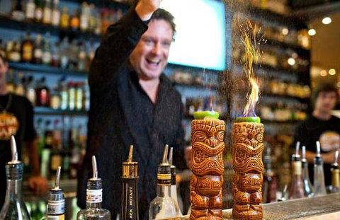 Fish D’Vine & The Rum Bar - Tourism Hervey Bay 2