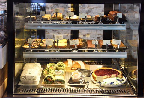 The Vale Cafe - Hervey Bay Accommodation 3